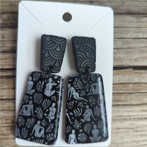 Black & White Female Body Earrings